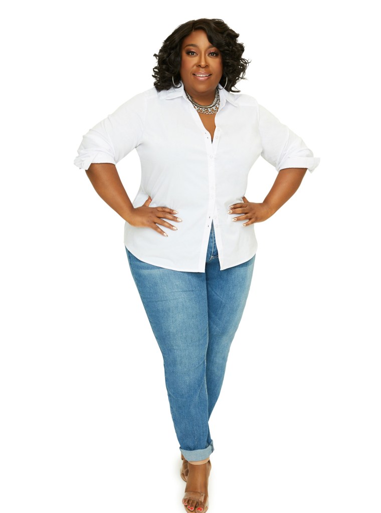 CLASSIC COLLARED BUTTON UP TOP ($39.50), FEARLESS SKINNY JEAN ($44.50)