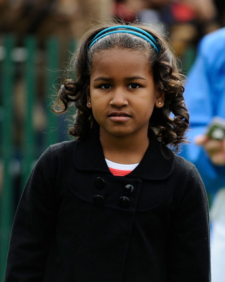 SASHA OBAMA AT THE ANNUAL EASTER EGG ROLL, 2009