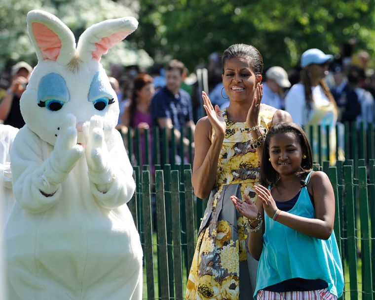 Michelle, Sasha and the Easter Bunny