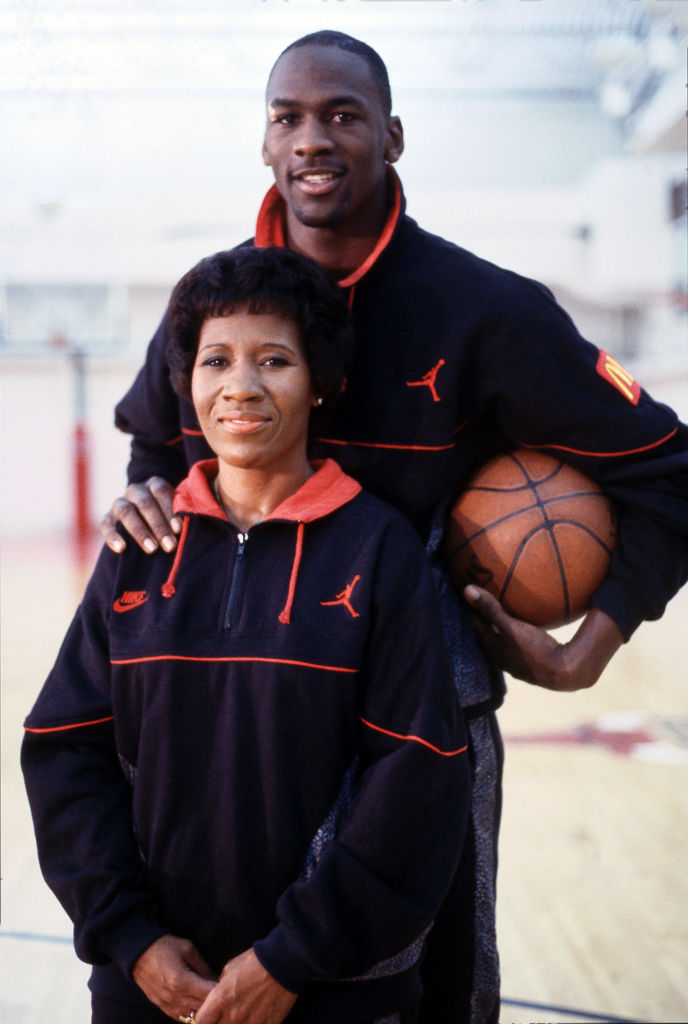 Deloris Jordan Behind Michael Jordan's With Nike