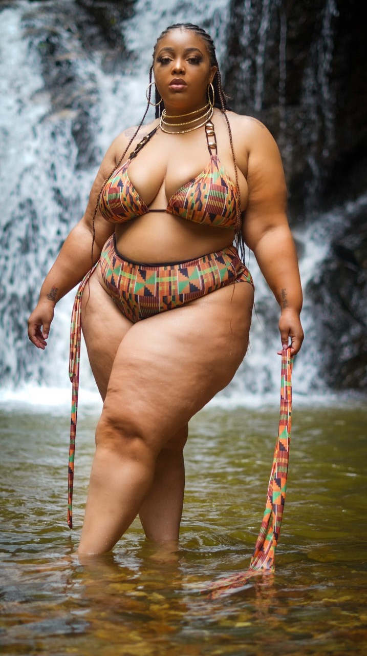 These Plus-size Babes Prove That Every Body Is SwimSuit Worthy