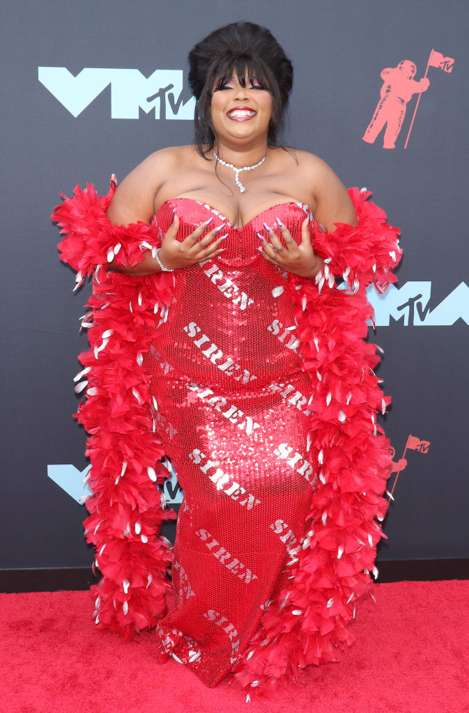 LIZZO AT THE MTV VIDEO MUSIC AWARDS, 2019