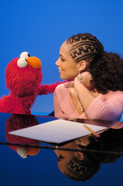 Alicia Keys Visits "Sesame Street" - December 2, 2004