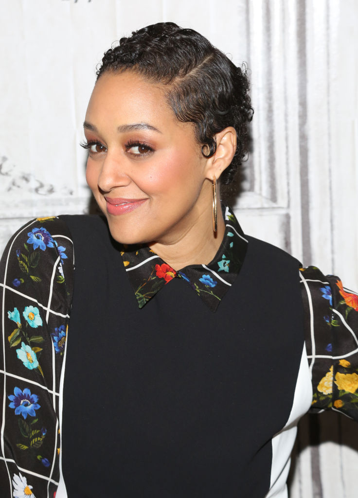 Tia Mowry Au Naturale