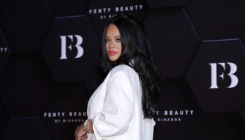 Rihanna Attends Photocall for “FENTY BEAUTY”
