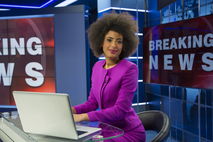 Sports Broadcaster Samaria Terry Boldly Rocks Braids On Air For The First Time In Her Career