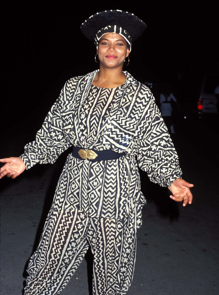 QUEEN LATIFAH AT THE 1990 MTV VIDEO MUSIC AWARDS