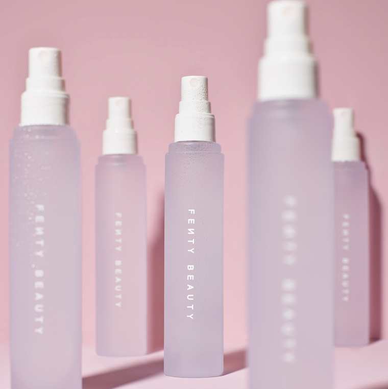 Fenty Beauty What it Dew Makeup Refreshing Spray