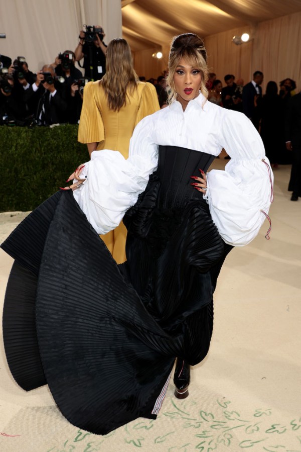 The 2021 Met Gala Celebrating In America: A Lexicon Of Fashion - Arrivals