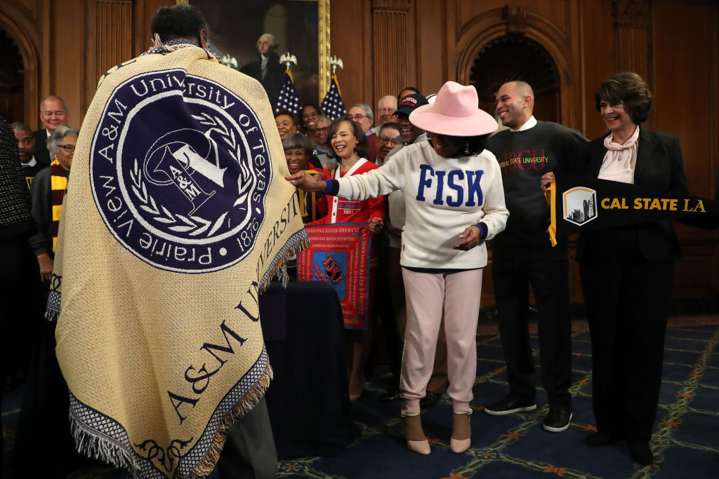 Speaker Pelosi Holds Bill Enrollment Photo Opportunity For FUTURE Act