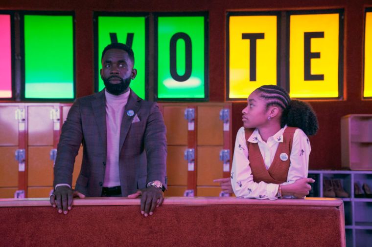 Jimmy Akingbola Plays Geoffrey