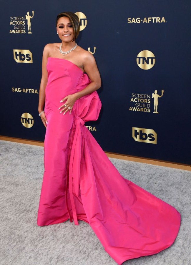 US-ENTERTAINMENT-AWARDS-SAG-ARRIVALS
