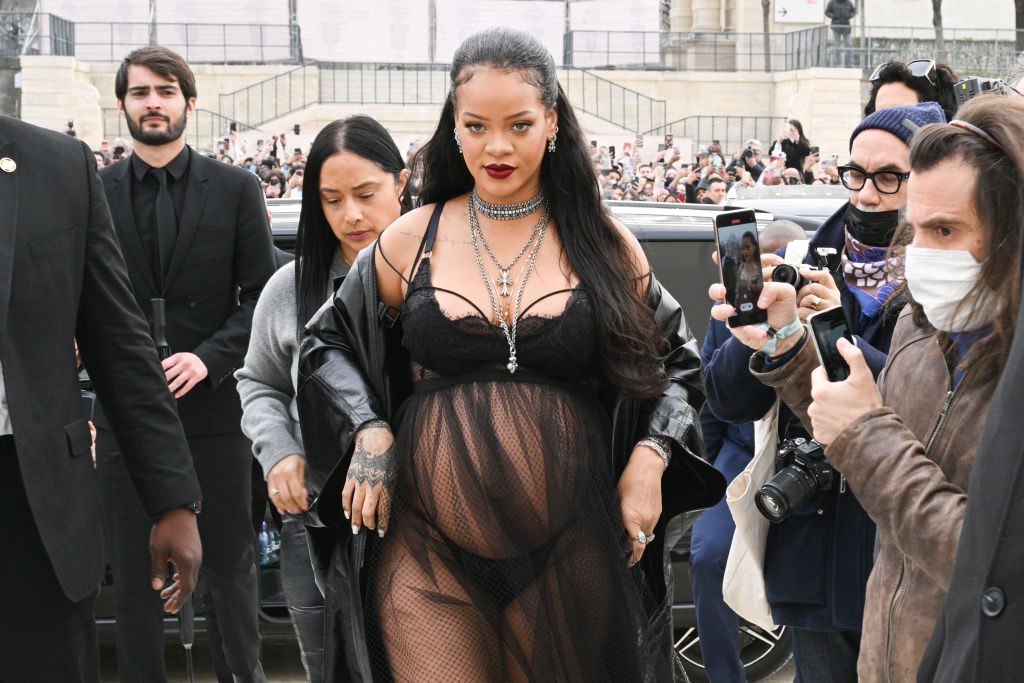 Rihanna Shows Off Her Baby Bump Outside Dior Paris Fashion Week - Womenswear F/W 2022-2023