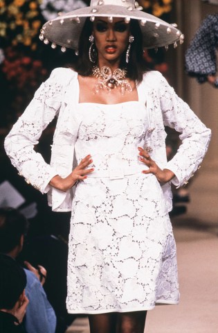 Yves Saint Laurent - Runway - Haute Couture Spring/Summer 1992