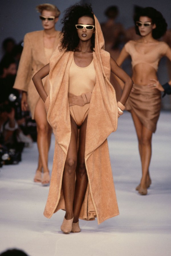 Défilé Montana, Prêt-à-Porter, collection Printemps-été 86