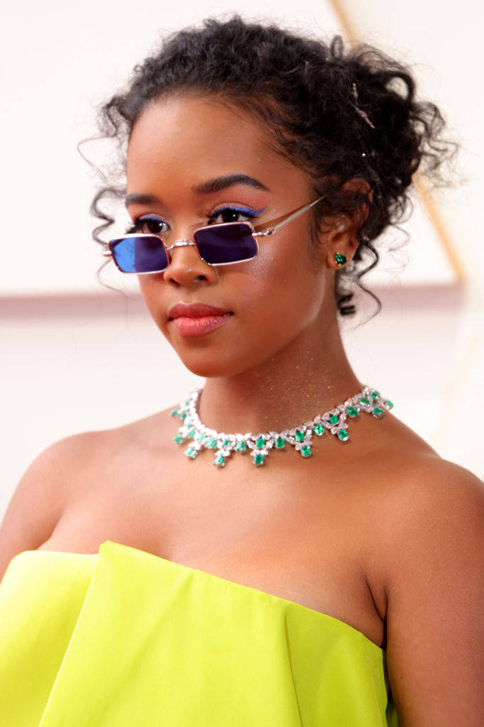 Bright-colored eyeliners/shadows