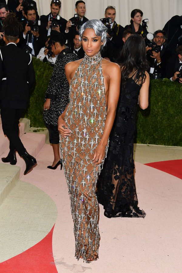 "Manus x Machina: Fashion In An Age Of Technology" Costume Institute Gala - Arrivals