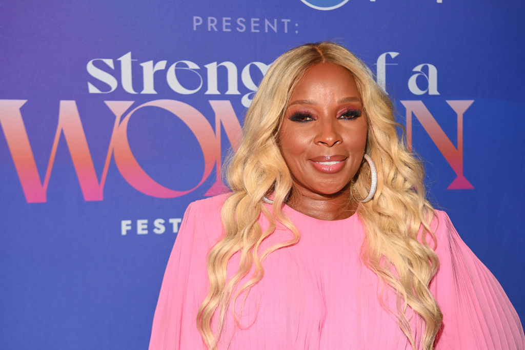 Mary J. Blige Discusses Learning How to Act, & Her Role in 'Power' 