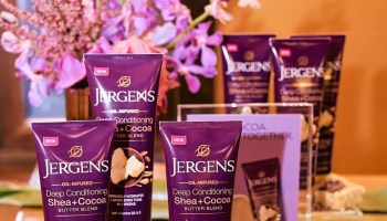 Jergens Deep-Conditioning Shea + Cocoa Butter Blend