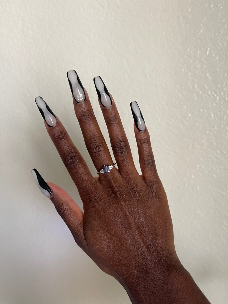 Anika Kai halloween nails tutorial
