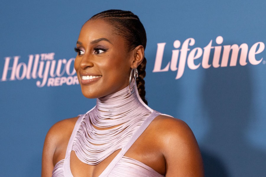 Hoorae Media Launches Black & Unlimited Program with Walmart