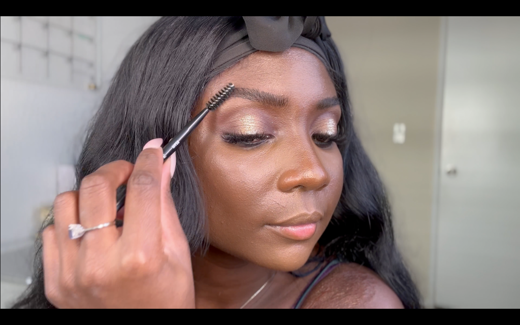 Anika Kai beauty tutorial
