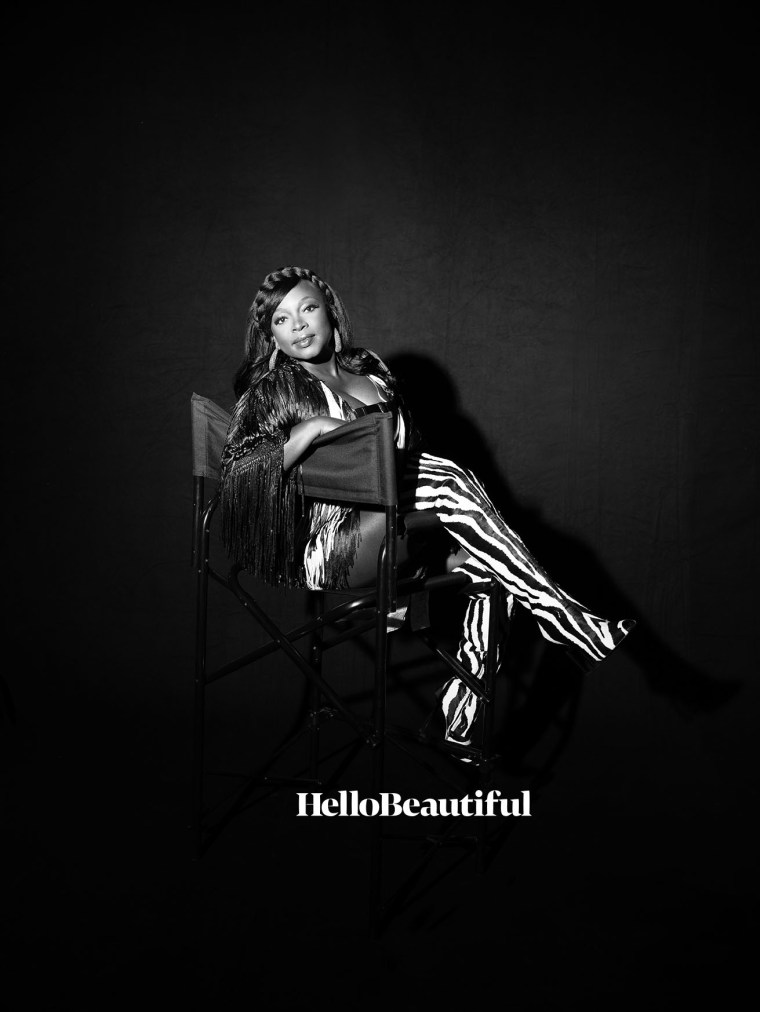 Naturi Naughton HelloBeautiful January 2023 Cover