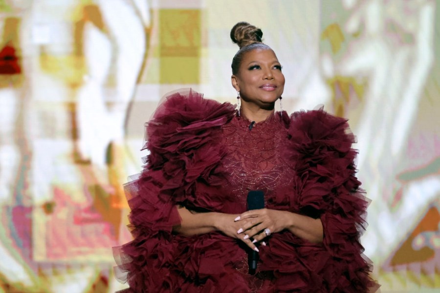 Queen Latifah Stuns In Four JawDropping Looks At The NAACP Awards