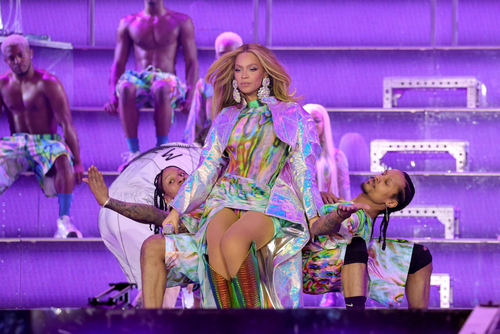 Beyoncé hair at the renaissance world tour