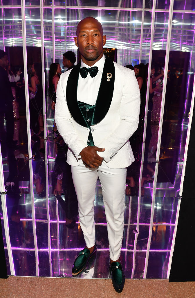 Martell Holt