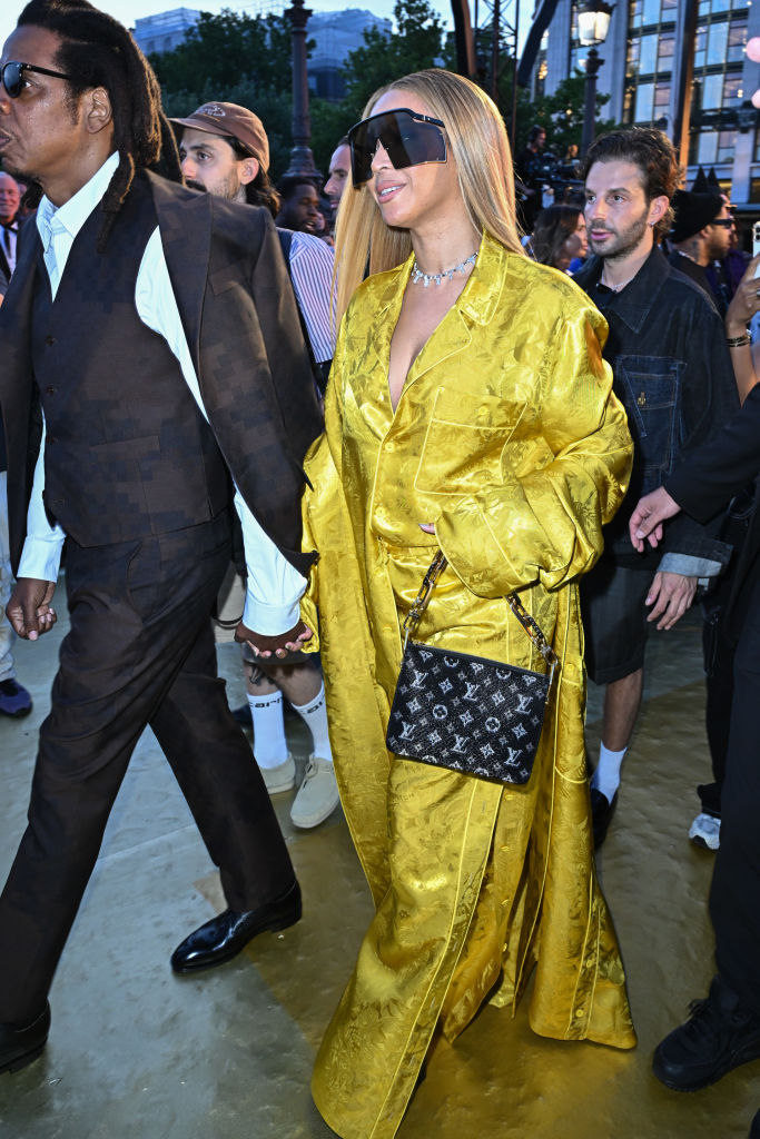 BEYONCE AT THE LOUIS VUITTON SHOW FOR PFW, 2023