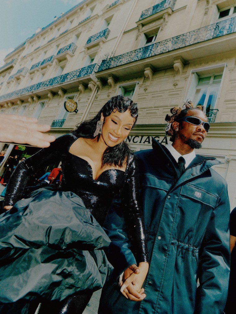 Balenciaga : Outside Arrivals - Paris Fashion Week - Haute Couture Fall/Winter 2023/2024
