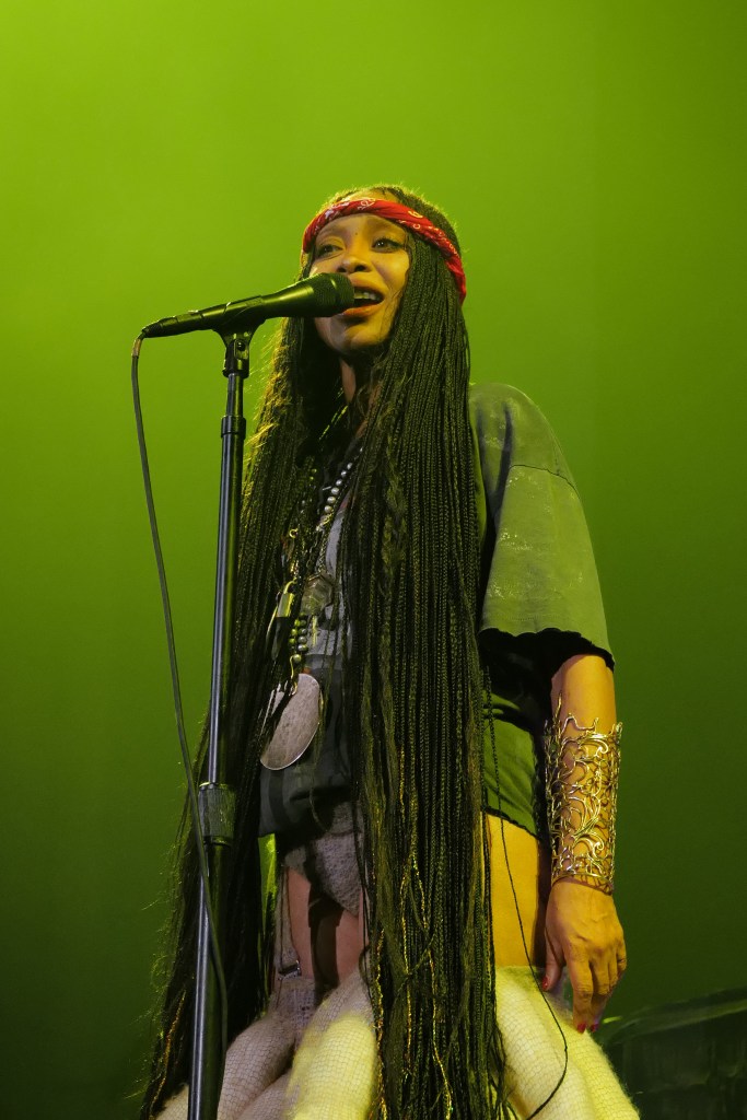 Erykah Badu: Unfollow Me Tour with yasiin bey in Nashville at