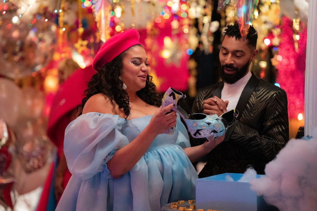 Michelle Buteau as Mavis and Tone Bell as Khalil in Survival of the Thickest.