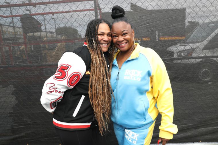 Monie Love and Roxanne Shante