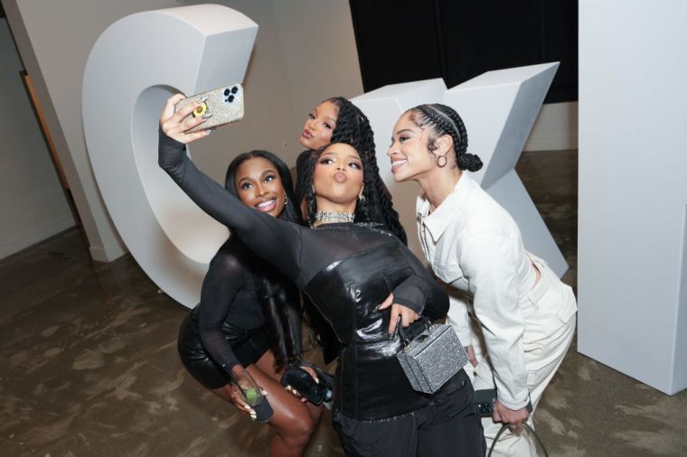 Selfies only work if they are taken with friends.