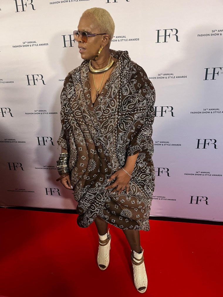 Style Note: Keep accessories on bold looks simple.