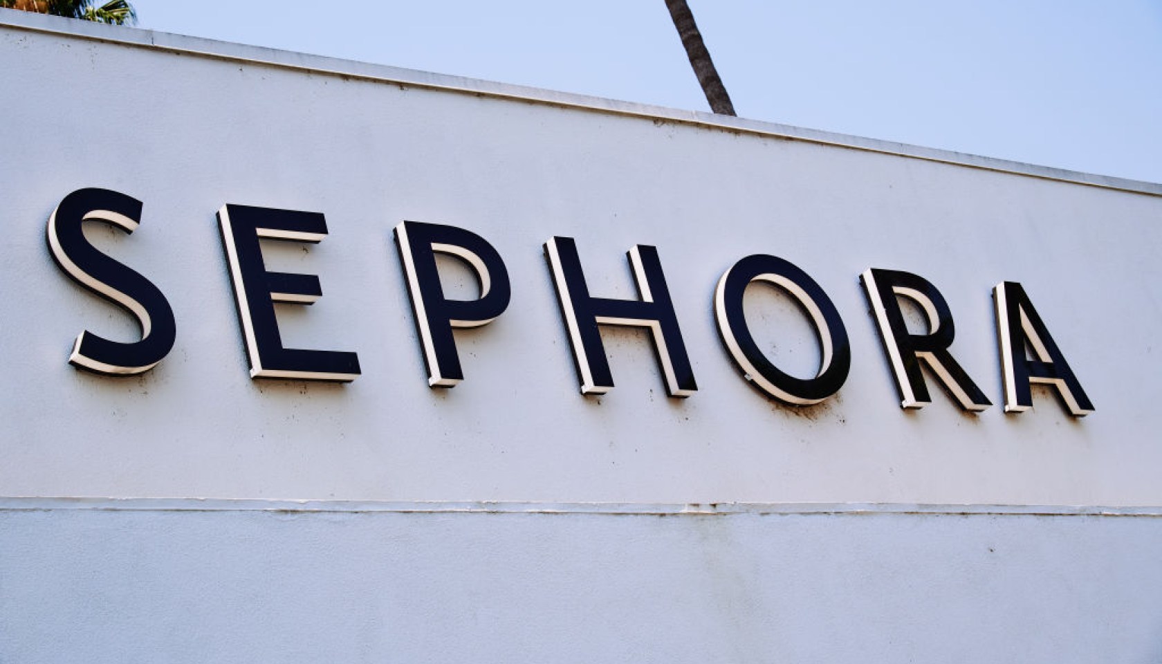 Shopping Venues around Los Angeles - 18 August 2020
