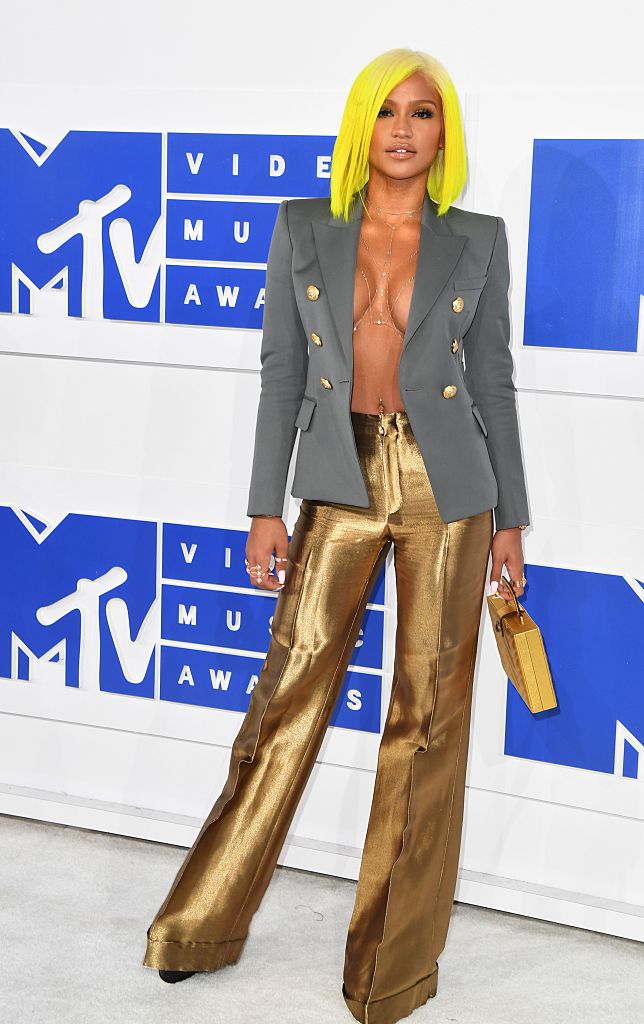 Cassie at the 2016 MTV VIDEO MUSIC AWARDS