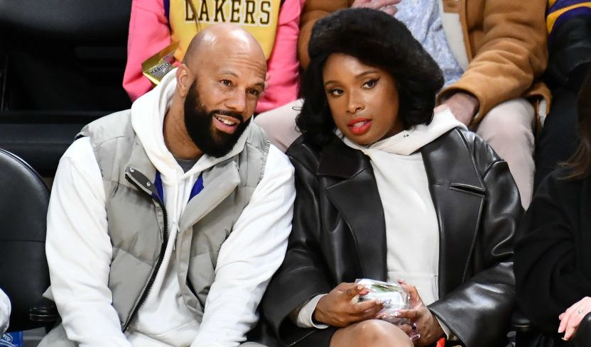 common and jennifer hudson Celebrities At The Los Angeles Lakers Game