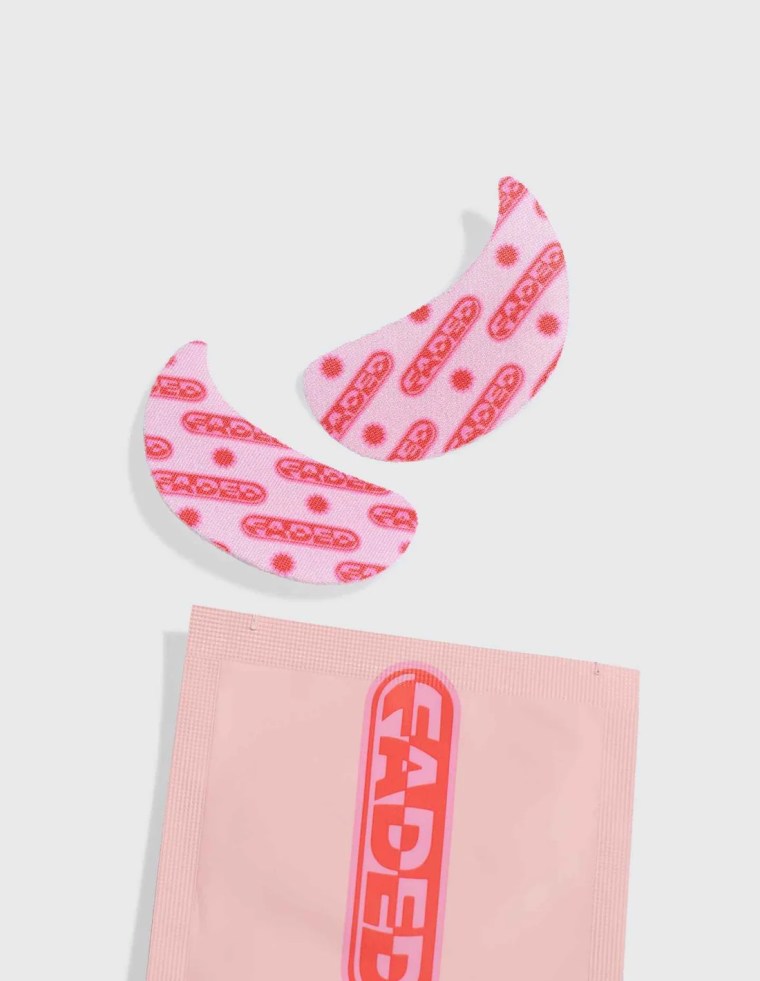 For The Self-Care Baddie Try Topicals Faded Under Eye Brightening & Clearing Eye Masks