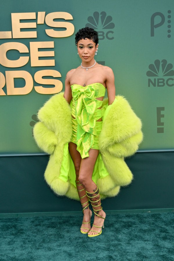 People's Choice Awards - Arrivals