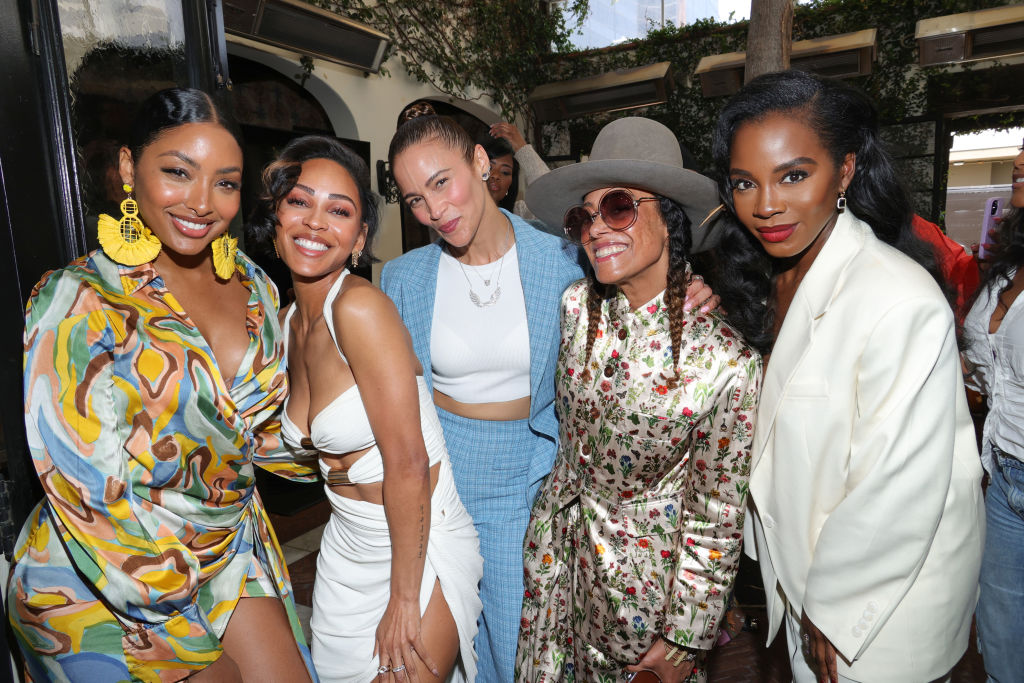 EBONY Magazine Hosts An ‘IT GIRL’ Brunch In Honor Of Pam Grier – See Which Of Your Favorite Black Hollywood Starlets Attended