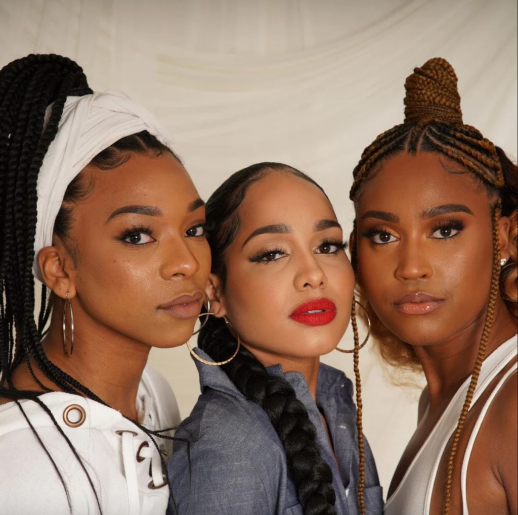 Dosso Beauty models wearing protective styles