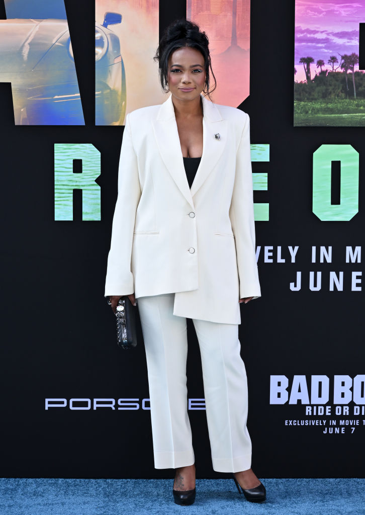 Tatyana Ali's Eggshell Suit Is Everything.