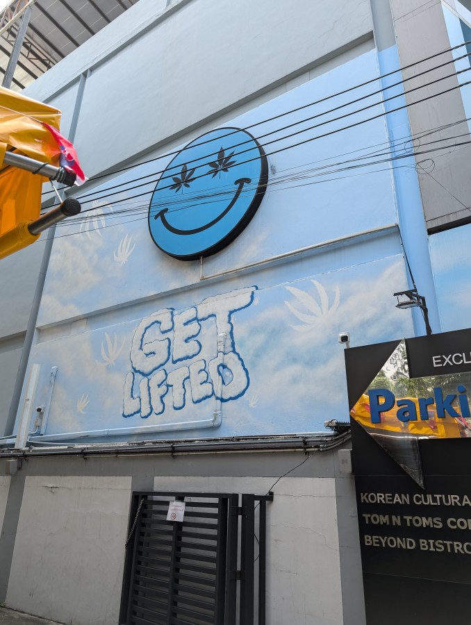 Get Stoned store front in Thailand