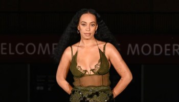 Gucci Cruise 2025 Fashion Show - Arrivals – Gucci Cruise 2025
