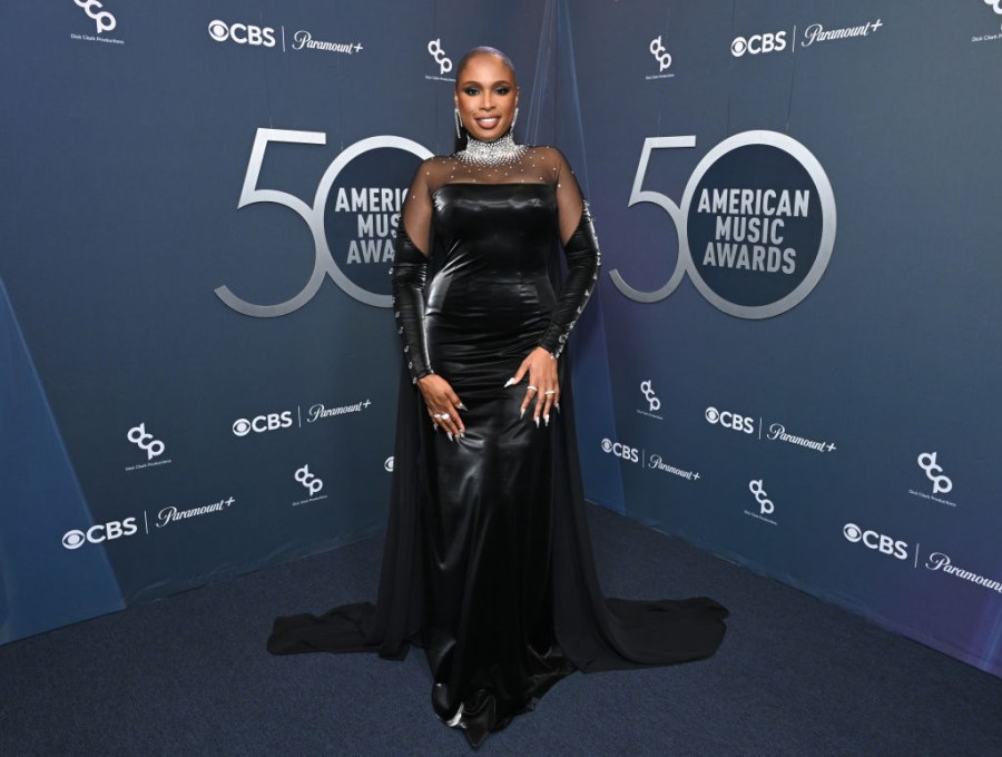 jennifer hudson 2024 american music awards