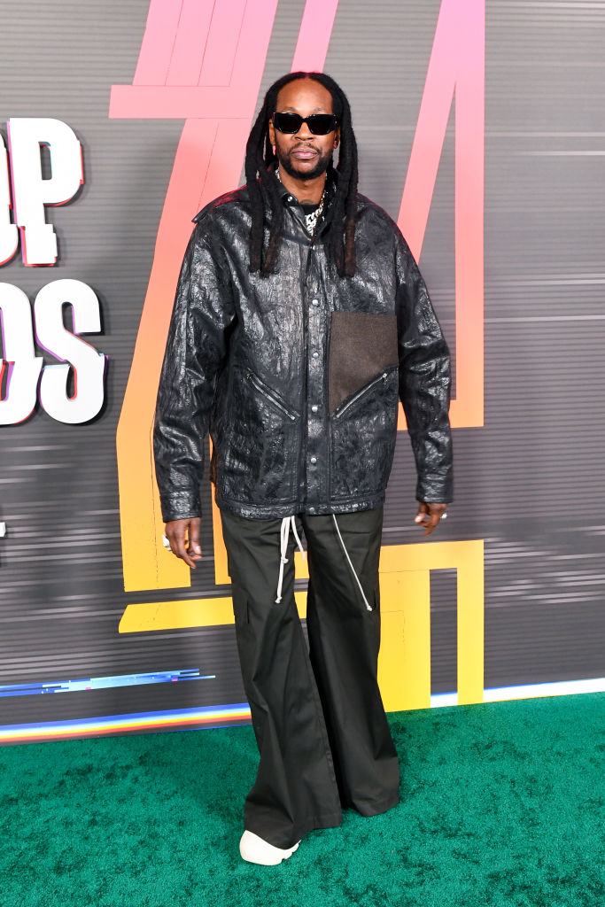 2 Chainz in all black leather is a moment.