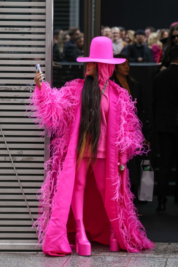 Celebrity Sightings - Paris Fashion Week - Womenswear Spring/Summer 2023 - Day Seven